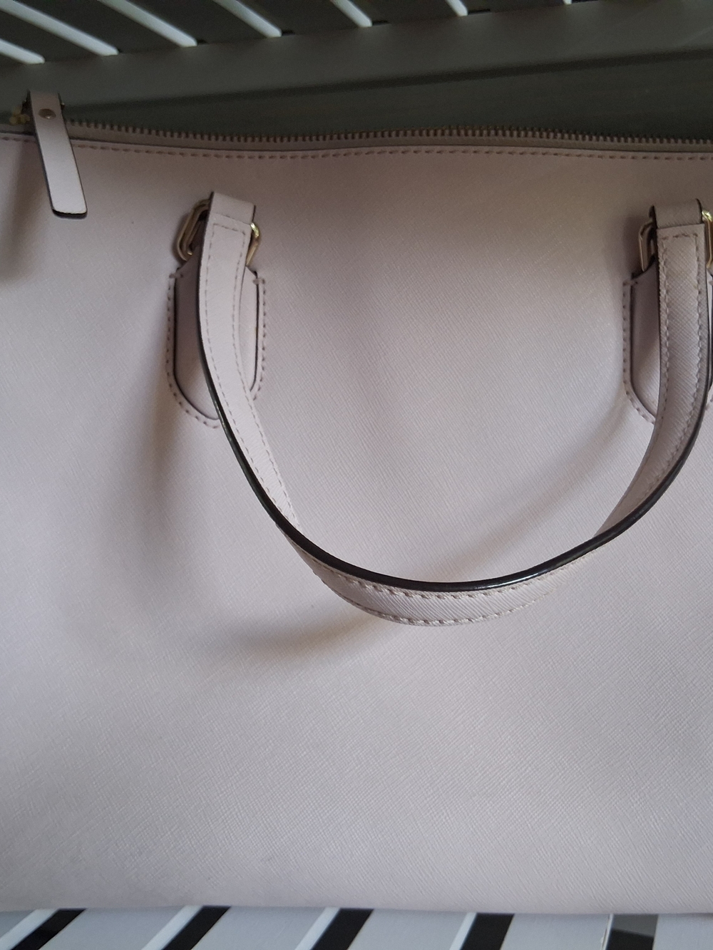 Kate Spade New York Blush Pink Saffiano Leather Tote Bag –  Designer Handbag - Picture 11 of 14